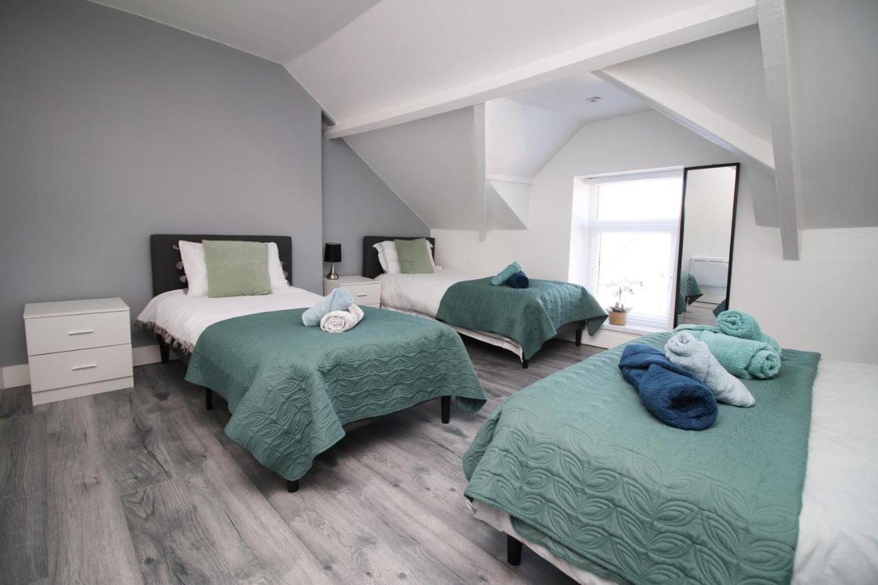 Executive Style 2 Bed Flat In Bridgend F2